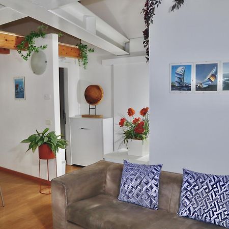 Windshouse Apartments Torbole Sul Garda Esterno foto