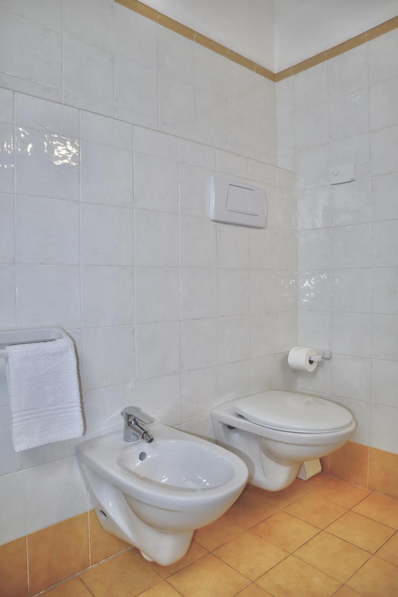 Windshouse Apartments Torbole Sul Garda Esterno foto