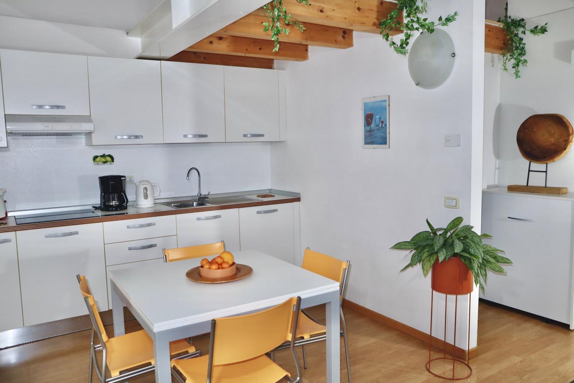 Windshouse Apartments Torbole Sul Garda Esterno foto